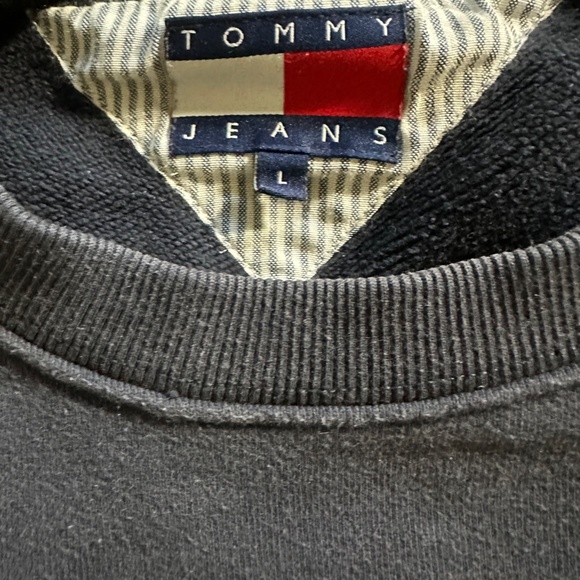 Tommy Jeans Embroidered Heavy Weight Sweatshirt - Picture 4 of 5